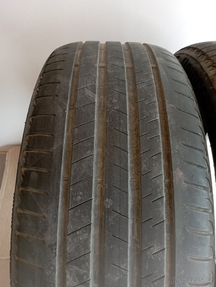 Letní sada 245/45 R20 a 275/40 R20 Bridgestone runflat - 7
