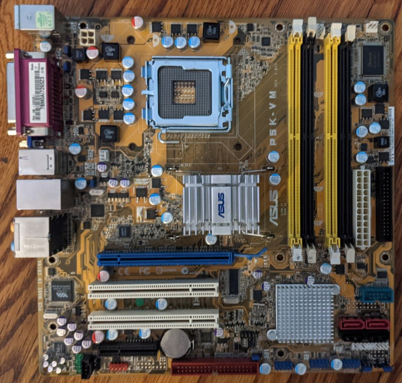 Základní deska neosazená - 7