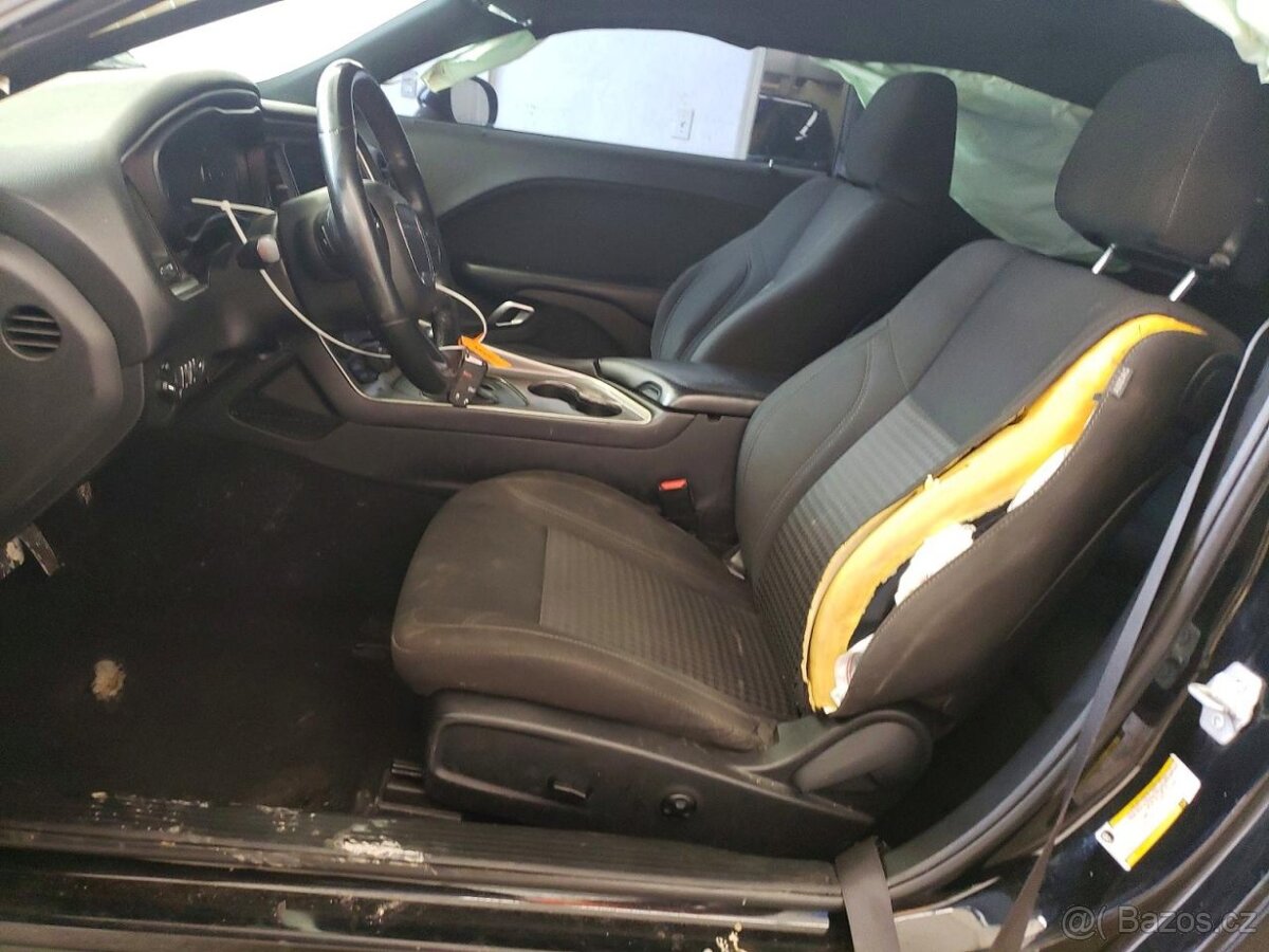2019 DODGE CHALLENGER SXT - 7