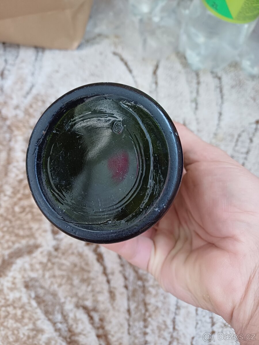 Pivni láhev KOMOTAU včetně patentniho uzávěru.Lékárnická láh - 7