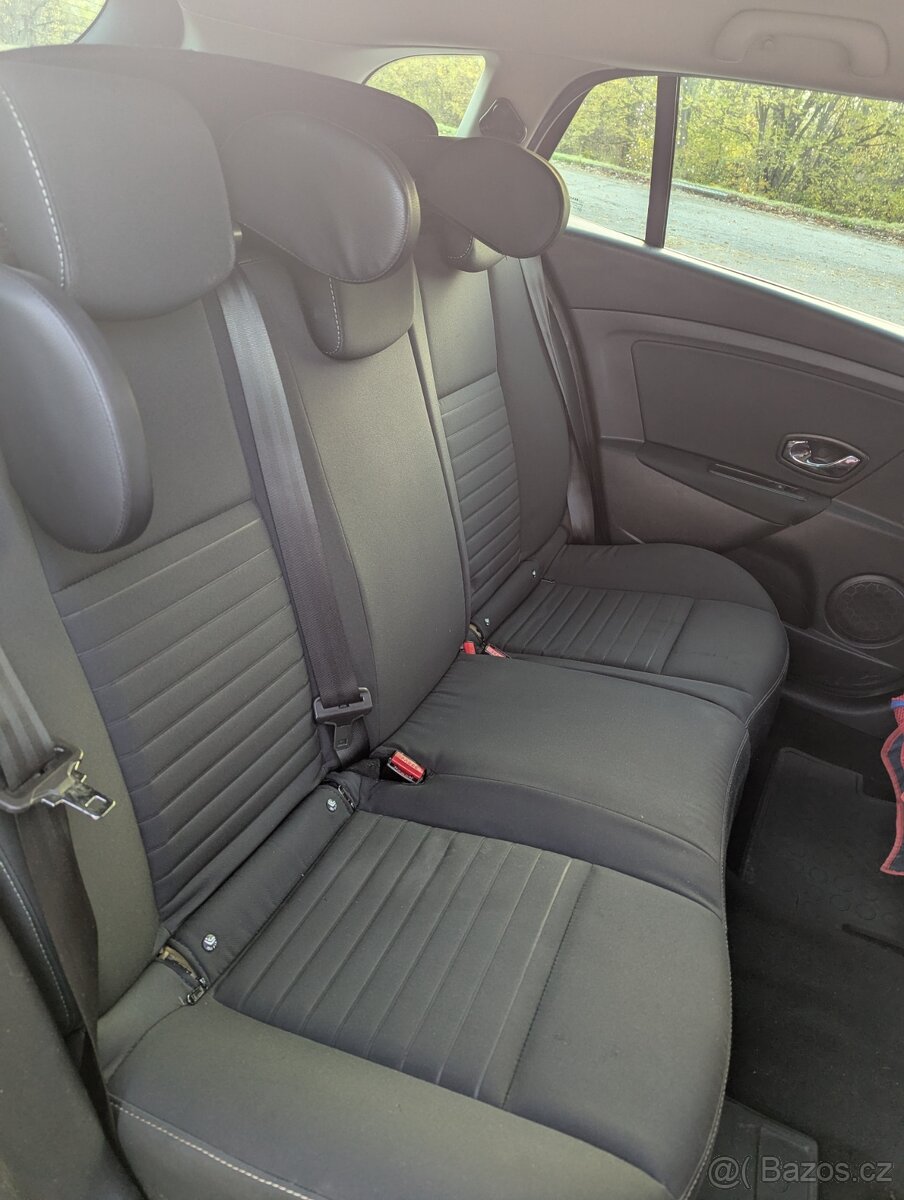 Renault Megane Grandtour 1.5dCi 81kW Limited - 7