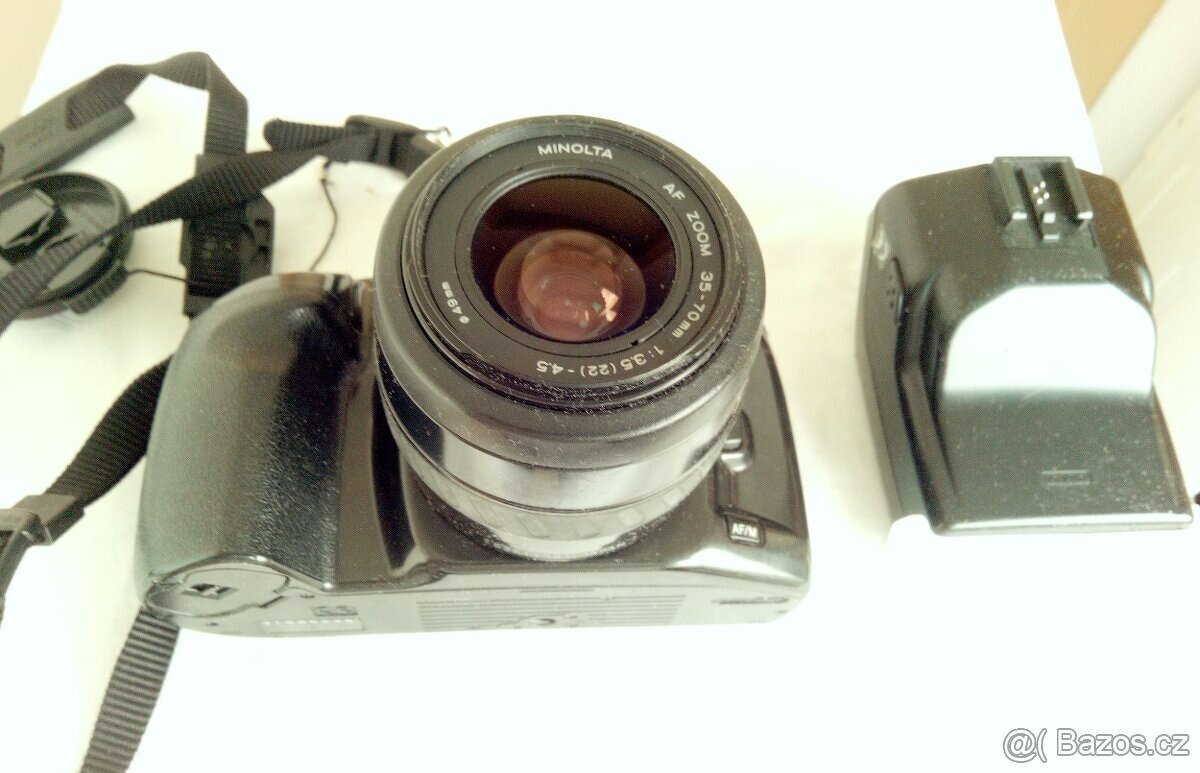 MINOLTA DYNAX 300si s přídavným bleskem 9Xi+2000xi - 7