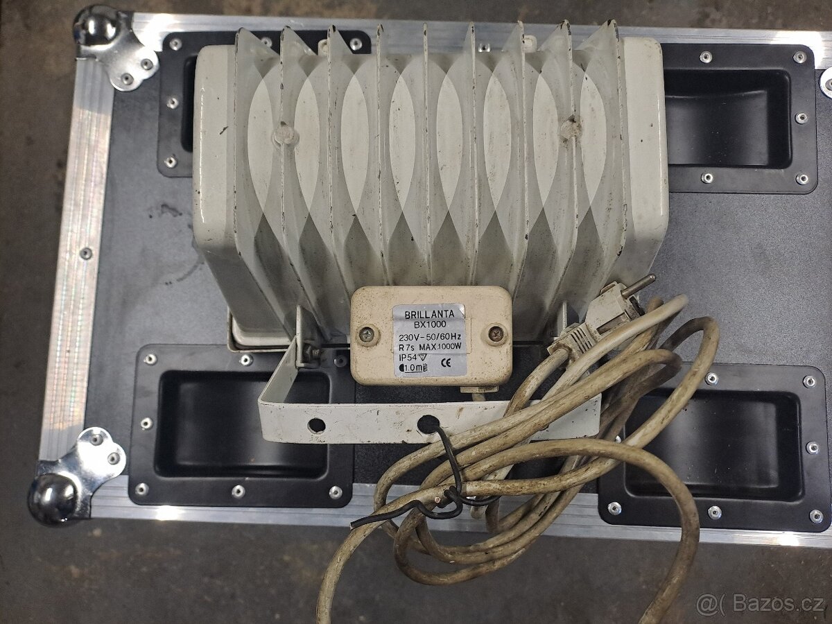 2 reflektory – LED 100 W + halogen 1000W - 7