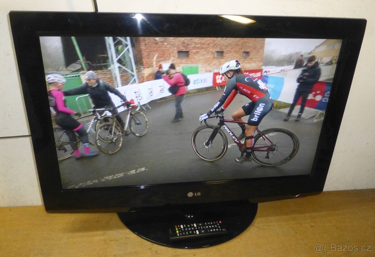 LCD televize 81 cm LG, 32 palců, nemá DVBT2 - 7