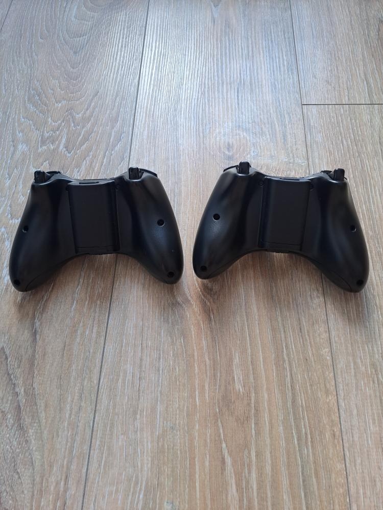 XBOX 360 + kinect + 2 ovladače - 7