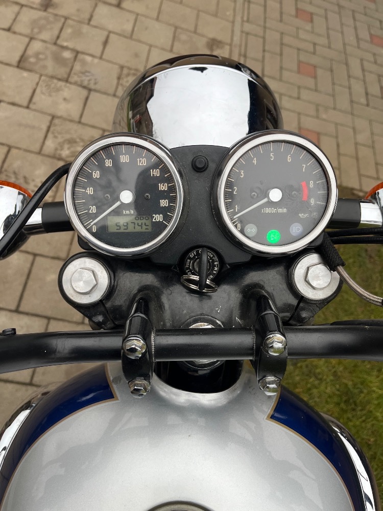Kawasaki W650 - 7