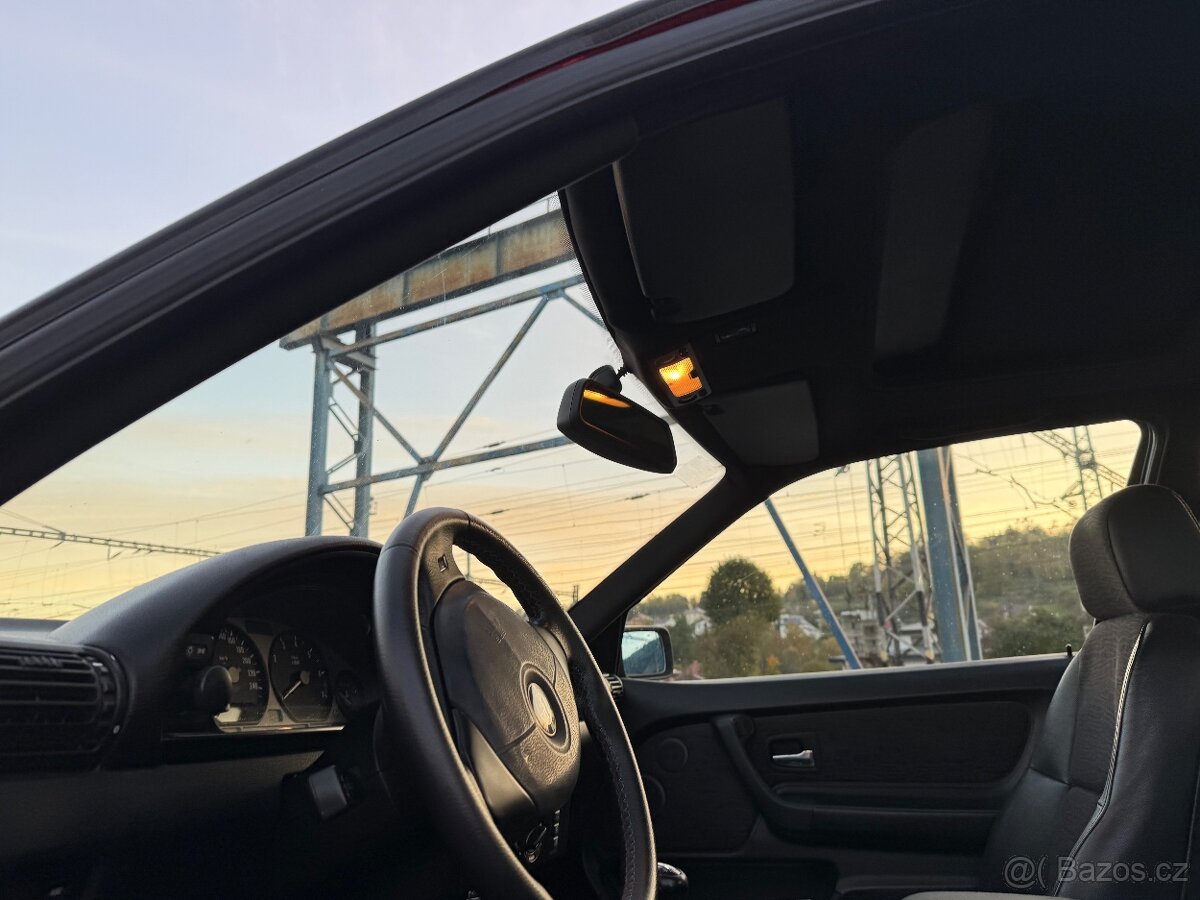 BMW 323ti, e36 Compact, M50B25 - 7