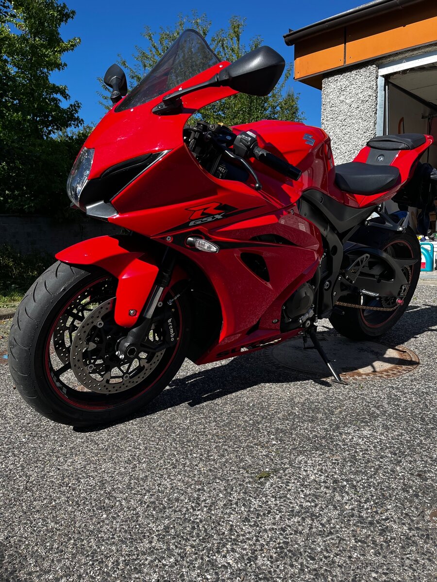 Suzuki gsxr 1000 - 7