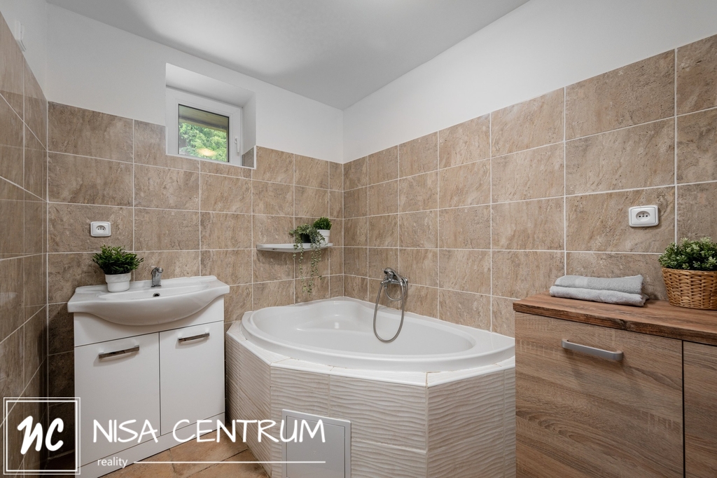 Prodej rodinného domu - 7