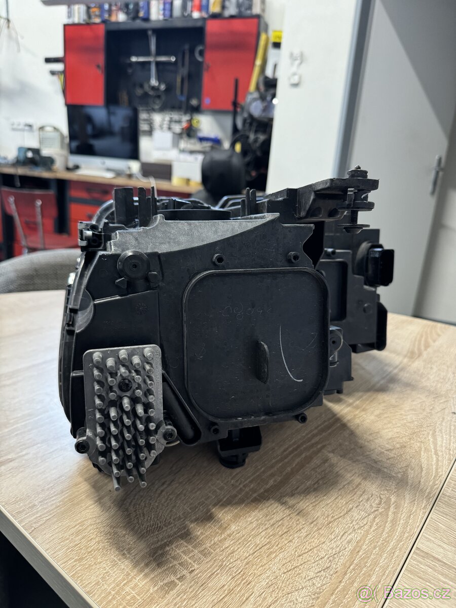 Světla Volkswagen Tiguan - 7