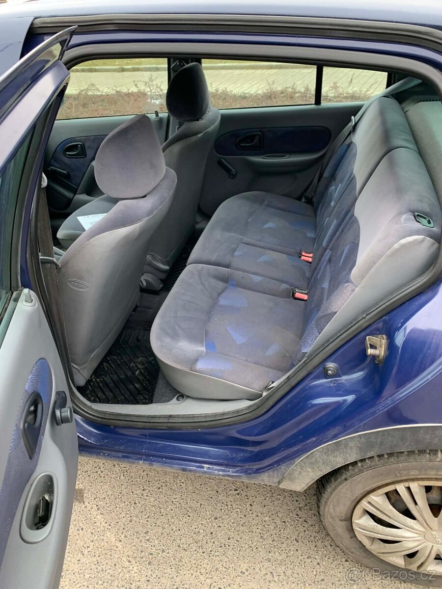Renauld clio 1.2 benzín - 7