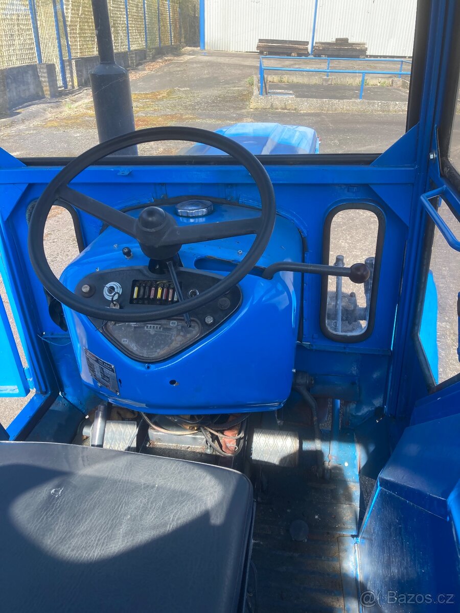 Traktor Zetor 3511 - 7