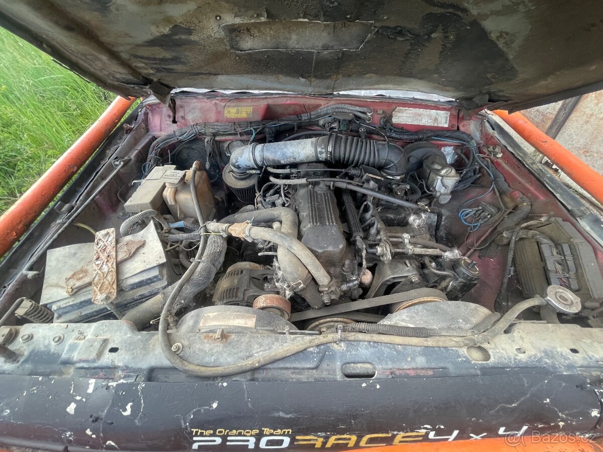 Jeep Cherokee 4.0 - 7