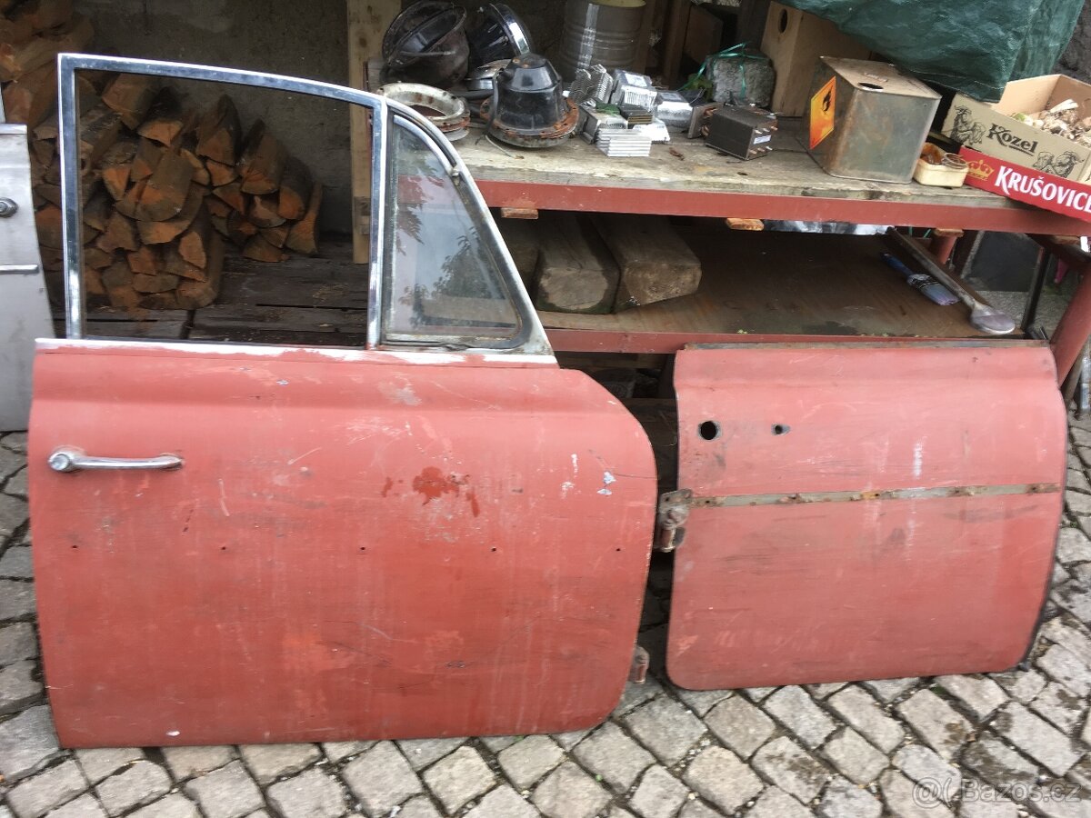 Tatra 603-2 plechařina - 7