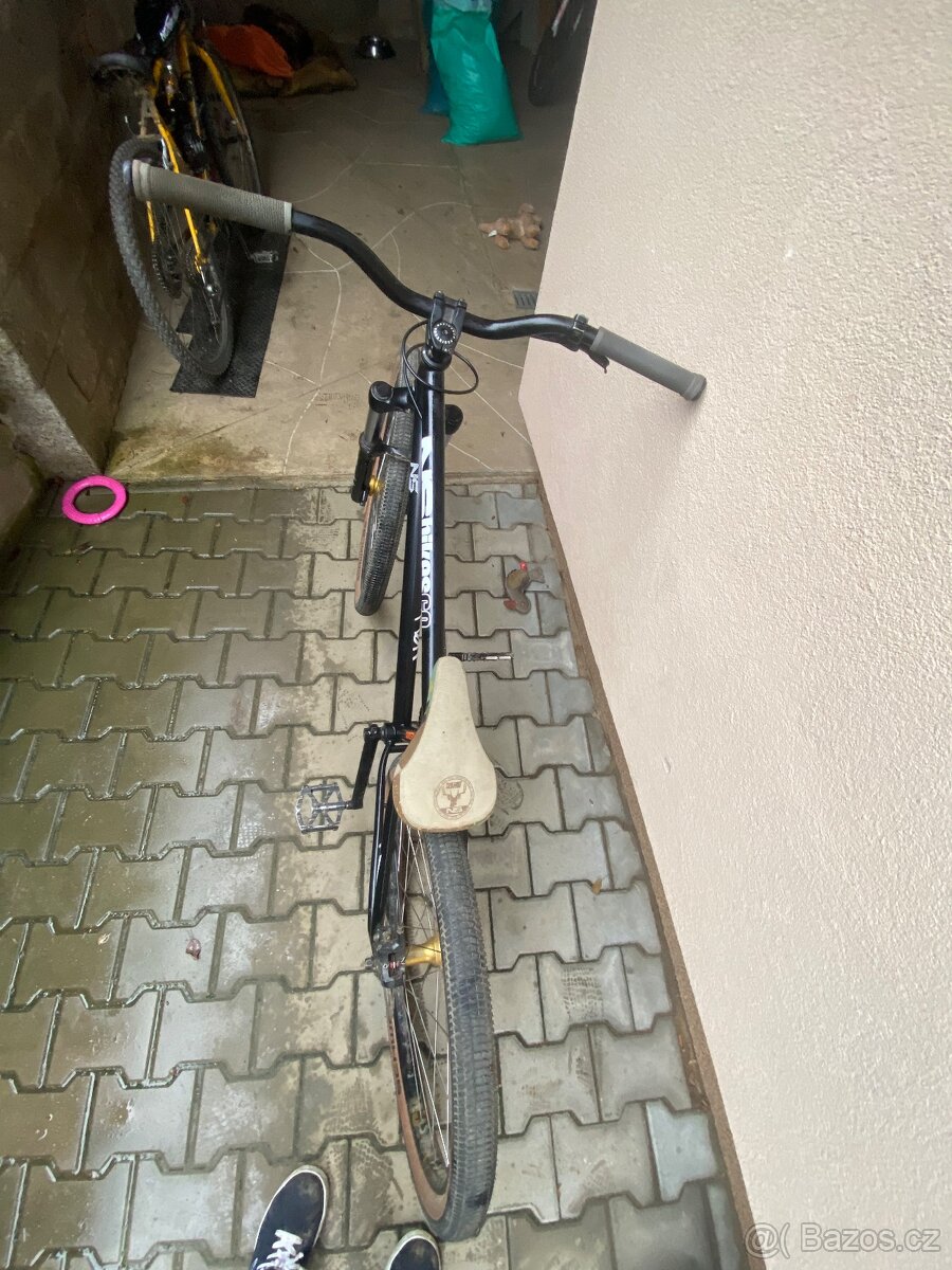 Dirtové kolo NS bikes - 7