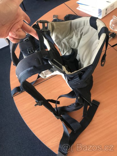 prodám Stokke® MyCarrier™ Nosítko Black - 7