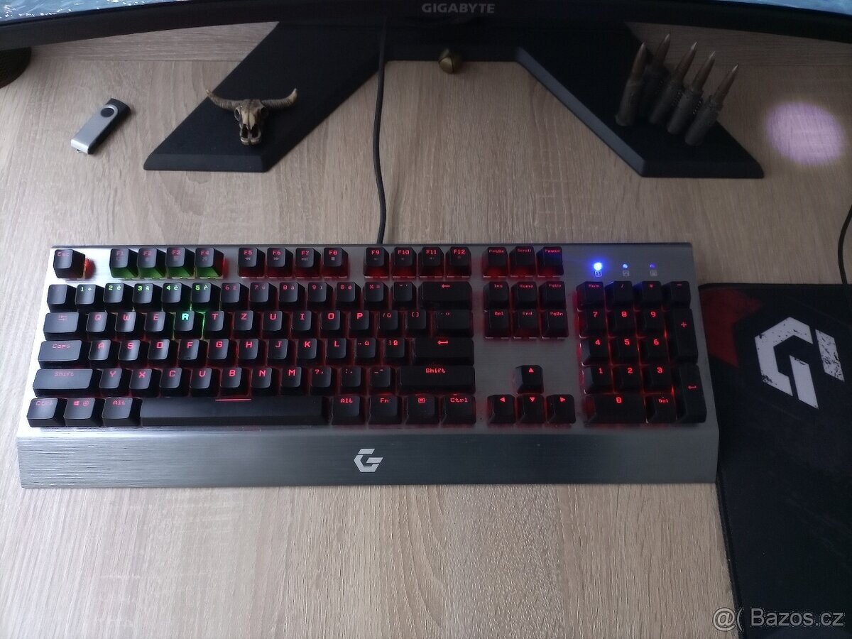 i5-12Gen/RAM-64G/RTX4060Ti-16G/34"Monitor/DISK-3X/AVAST - 7