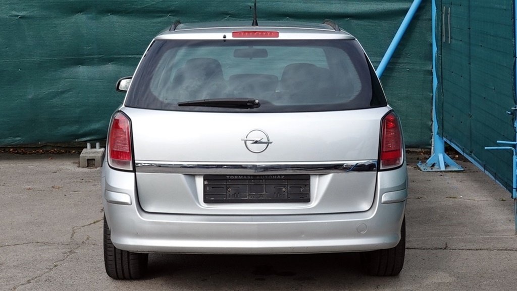 Opel Astra H 1.7 Cdti kombi , klima nová STK, ISUZU motor - 7