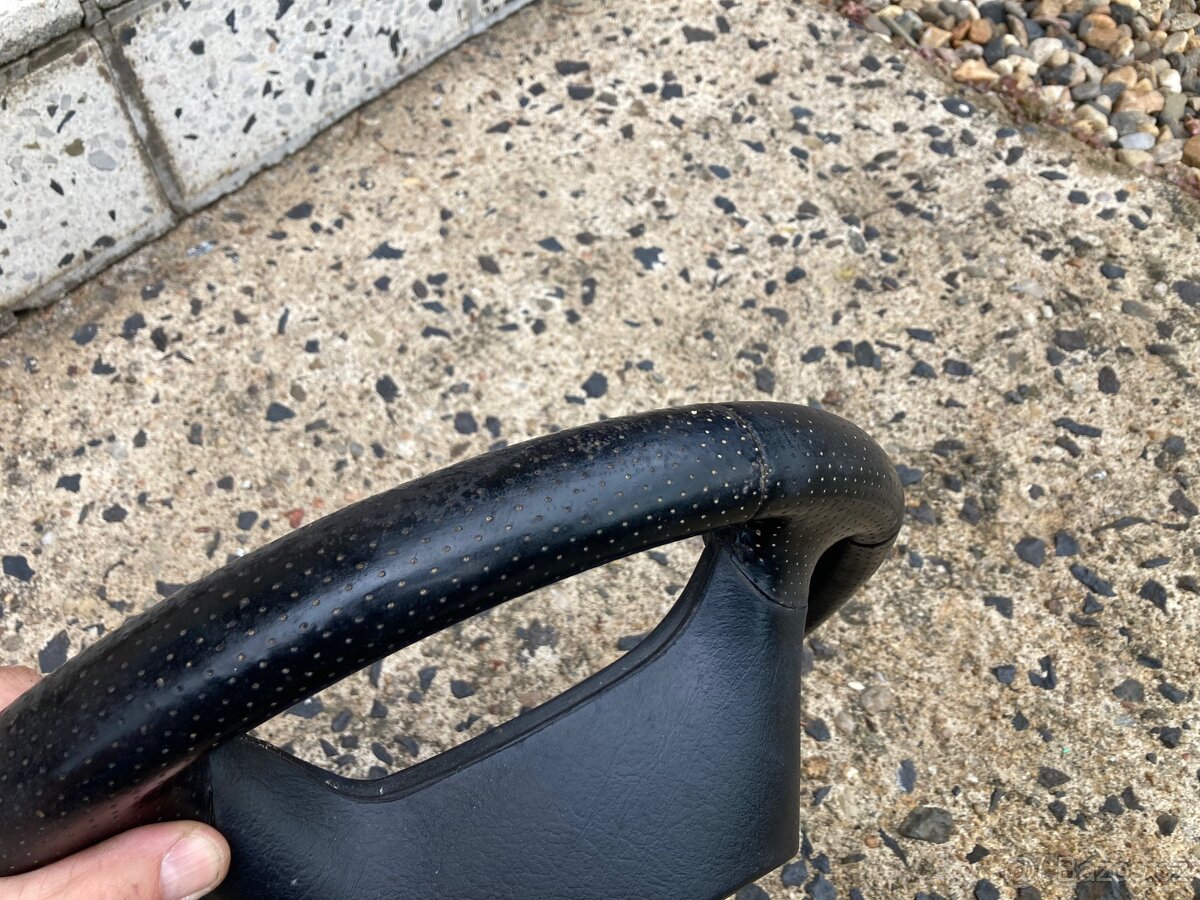 Prodám třiramený volant i s airbagem - 7