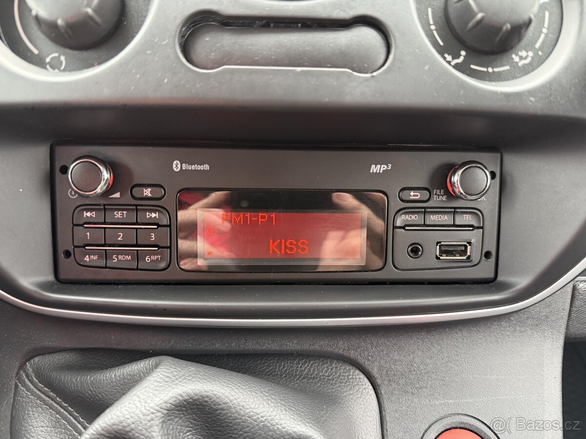 Renault Kangoo 1.5dCi , 66 kW nafta, 2015 - 7