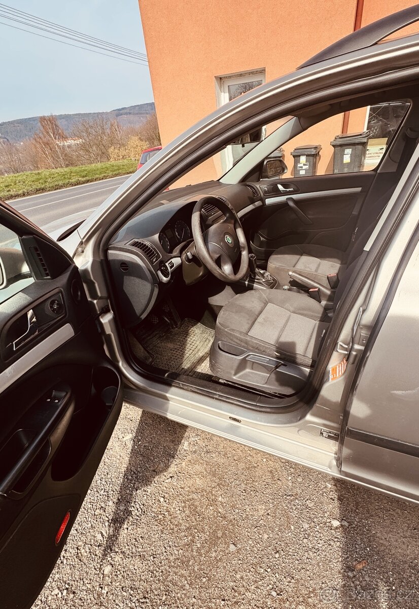Škoda Octavia - 7