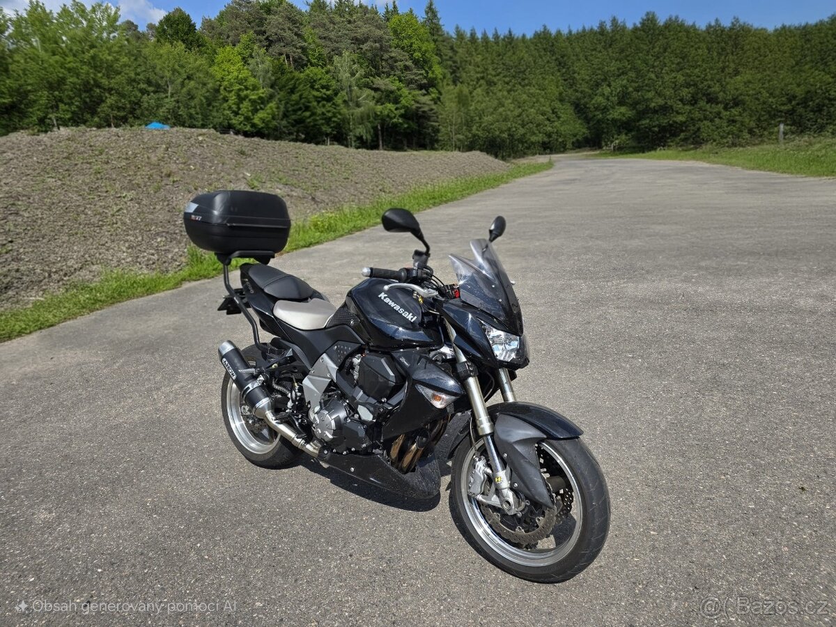 Kawasaki Z1000 - 7