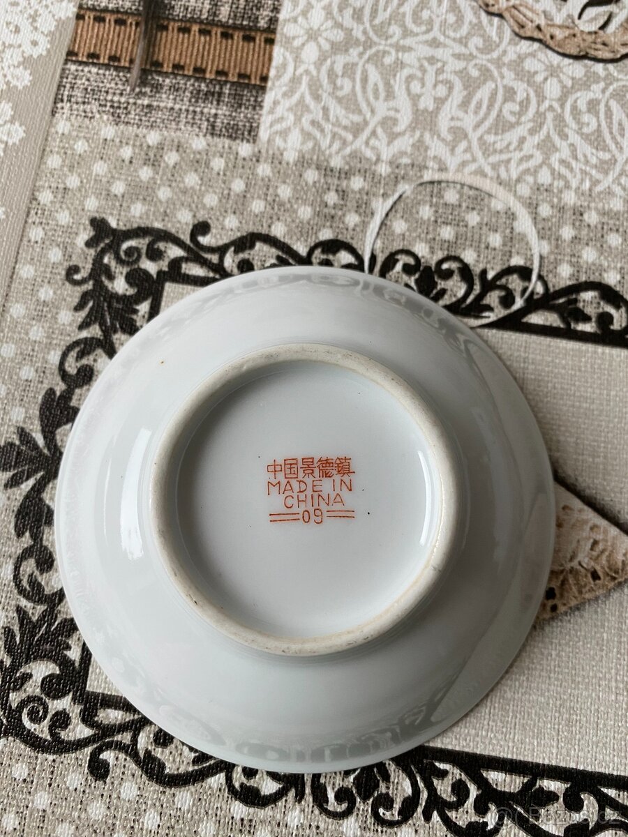 Retro souprava z čínského porcelánu II - motiv květiny - 7