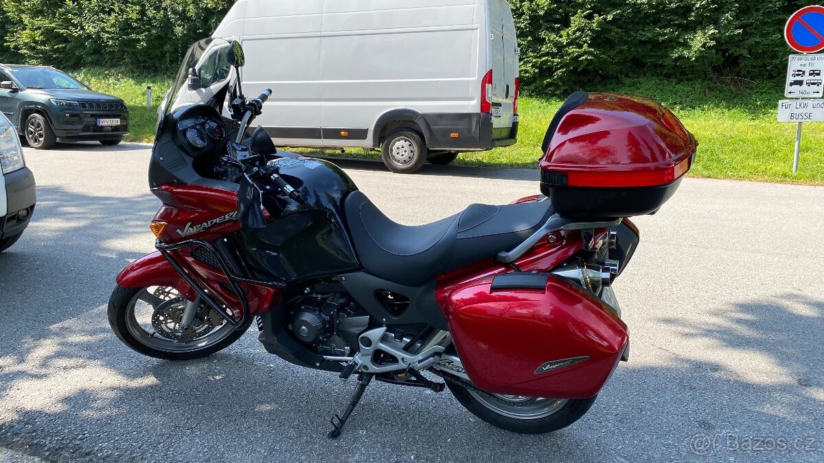 Honda XL 1000V Varadero / 3x kufry, snížená, super stav - 7