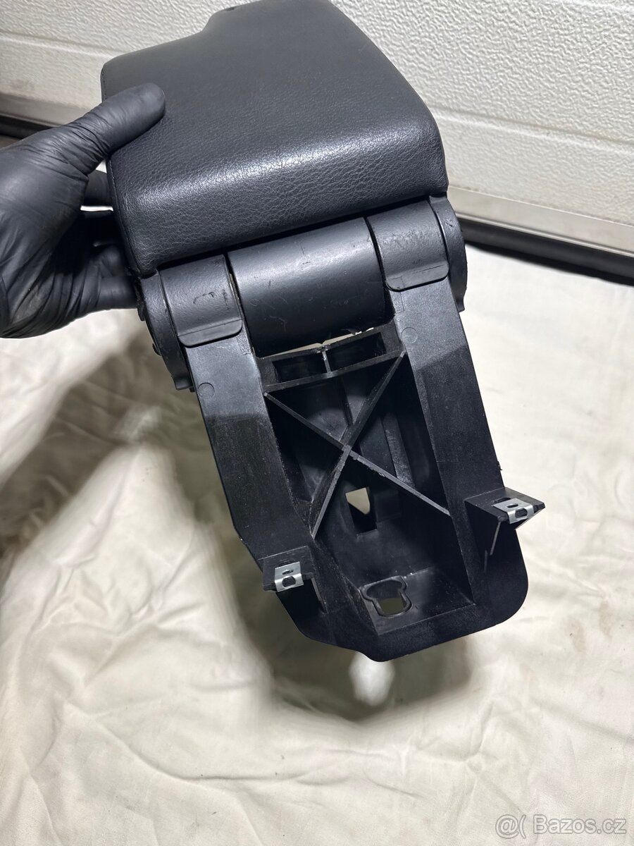 Bmw e46 loketní opěrka - 7