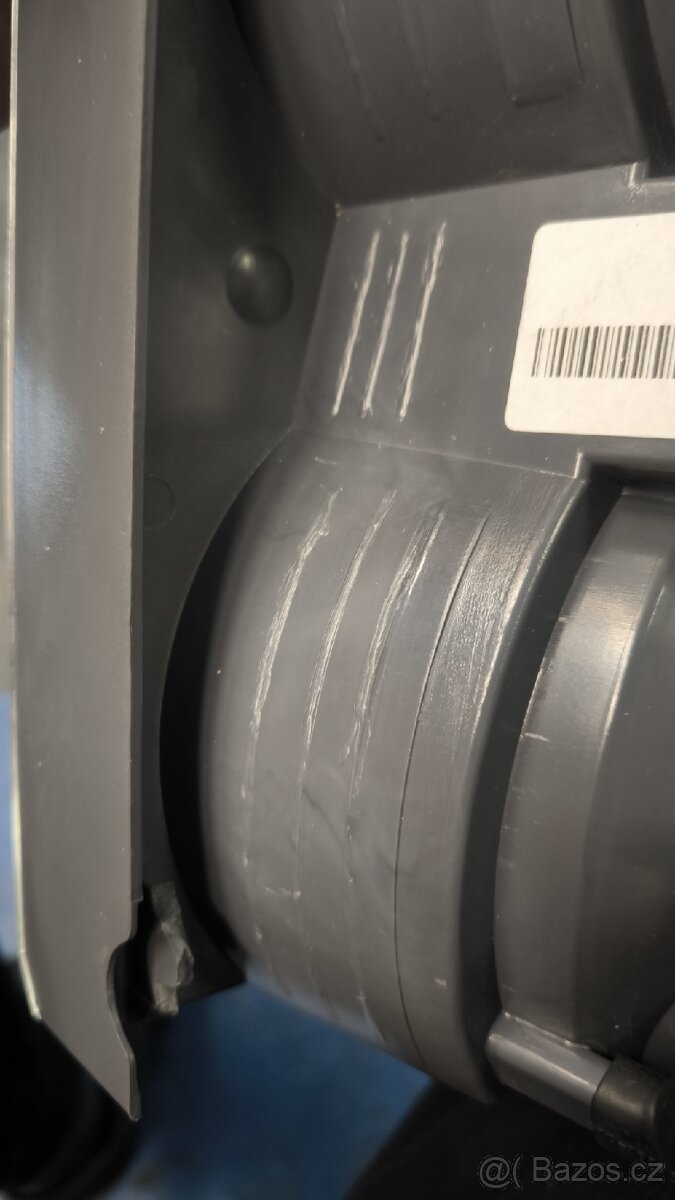 Zadní světlomet Range Rover L322 - nový - 7