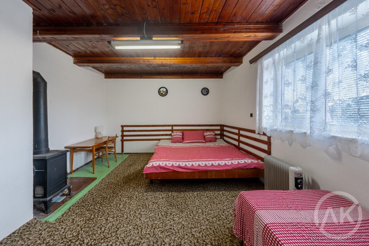 Prodej chaty na Čeladné - 7