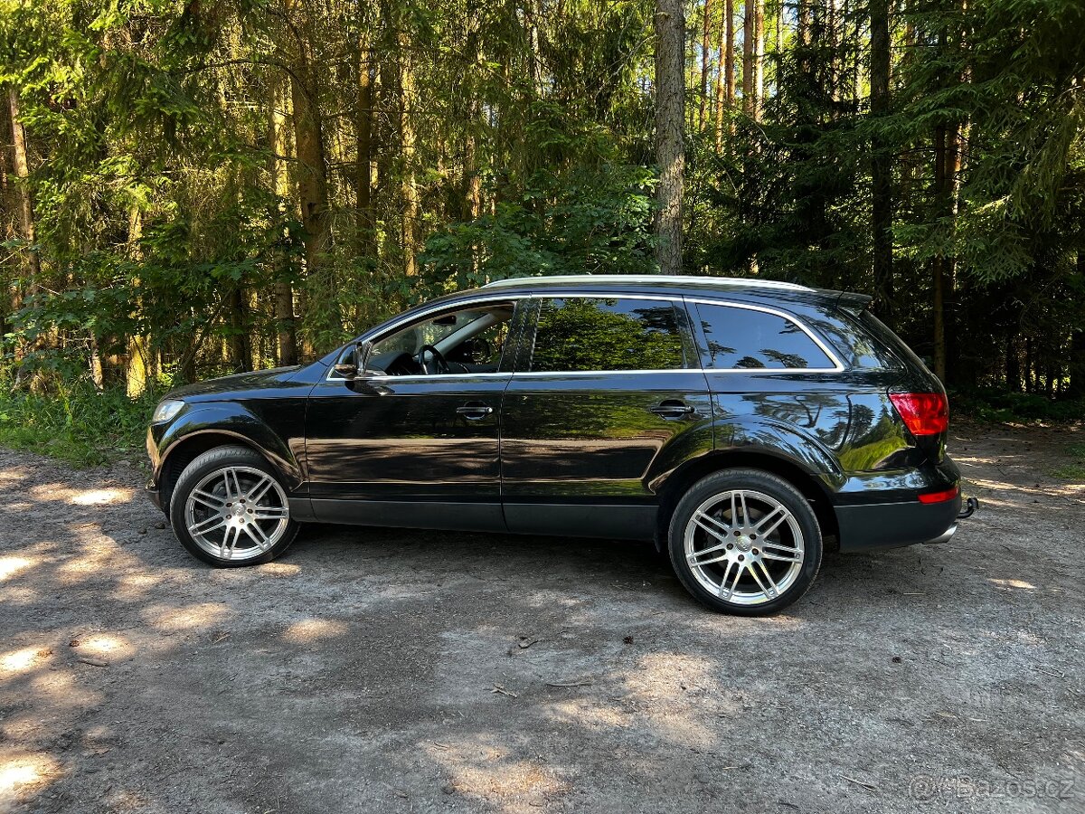 Audi Q7 4.2TDI - 7
