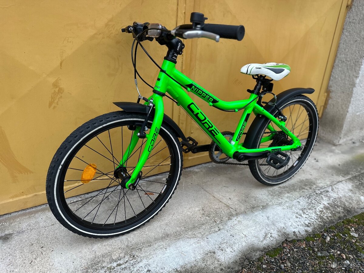 Core Nipper 20 lehké dětské kolo 9kg + páčkové řazení - 7