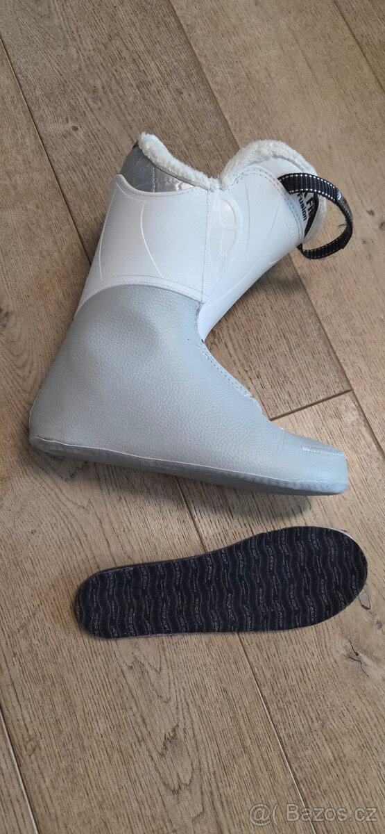 Dámské sjezdové boty Salomon Divine 55, 24cm - 7