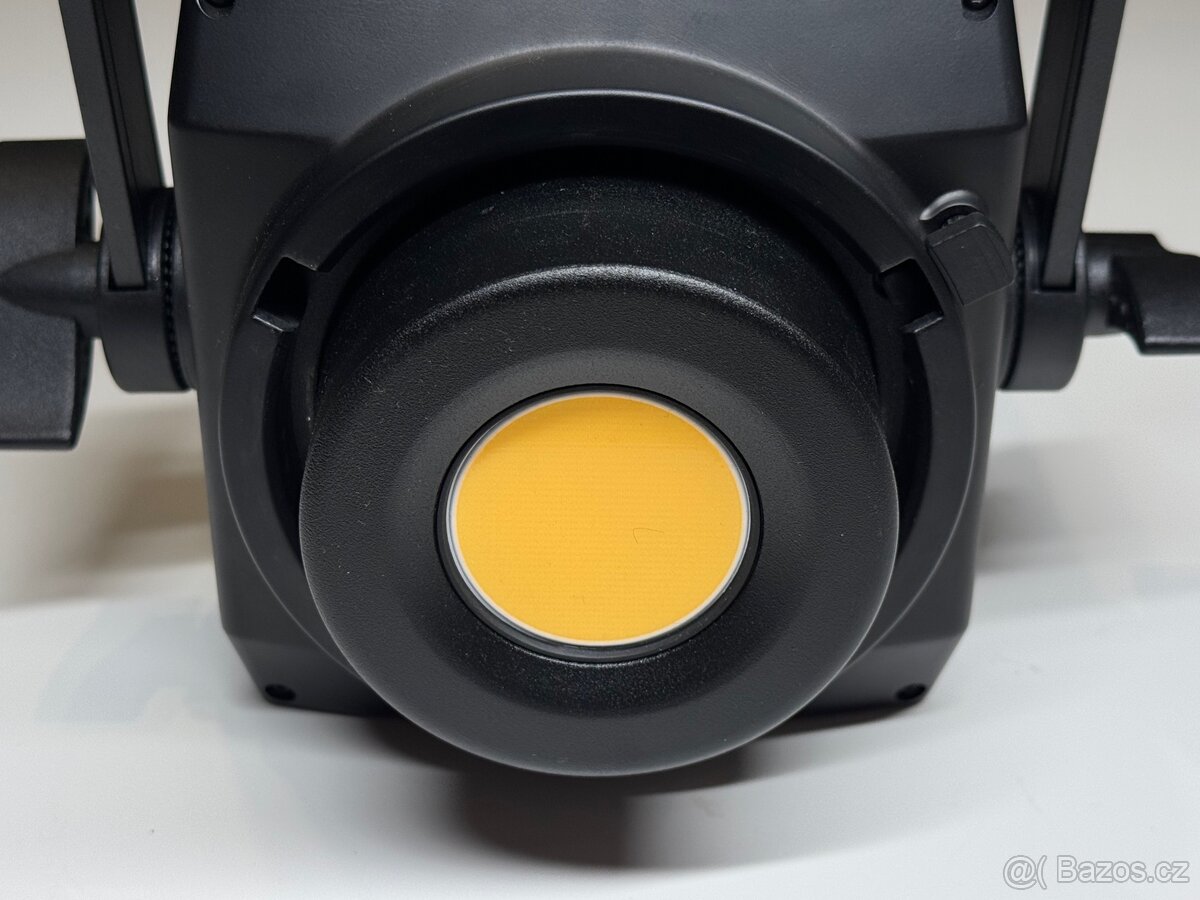 NANLITE Forza 500 je LED + NANLITE Fresnelová čočka FL-20G - 7