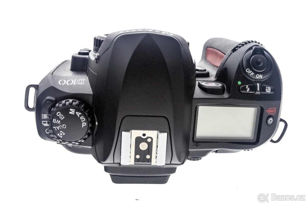 Zrcadlovka Nikon D100 + 18-55mm - 7