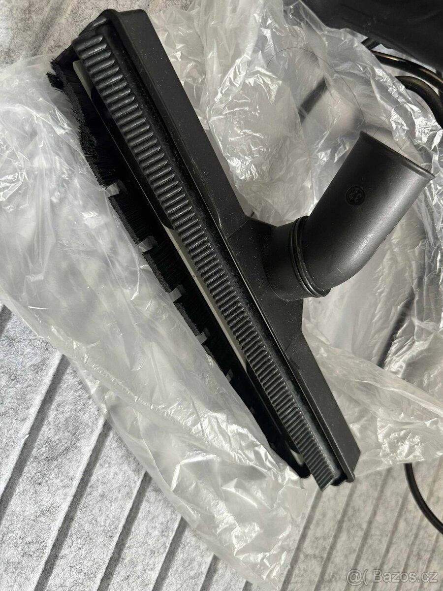 Průmyslový vysavač (392) - 7