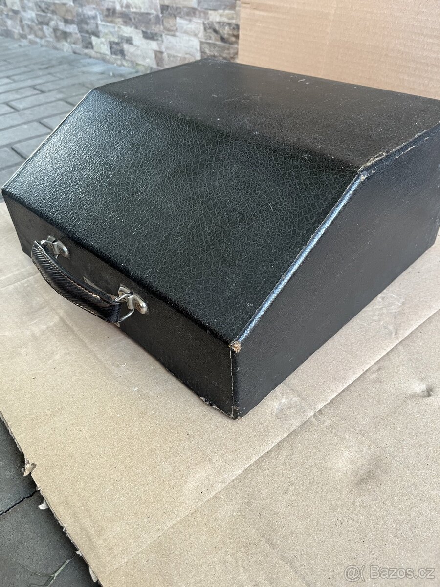 Starý psací stroj Rheinmetall - 7