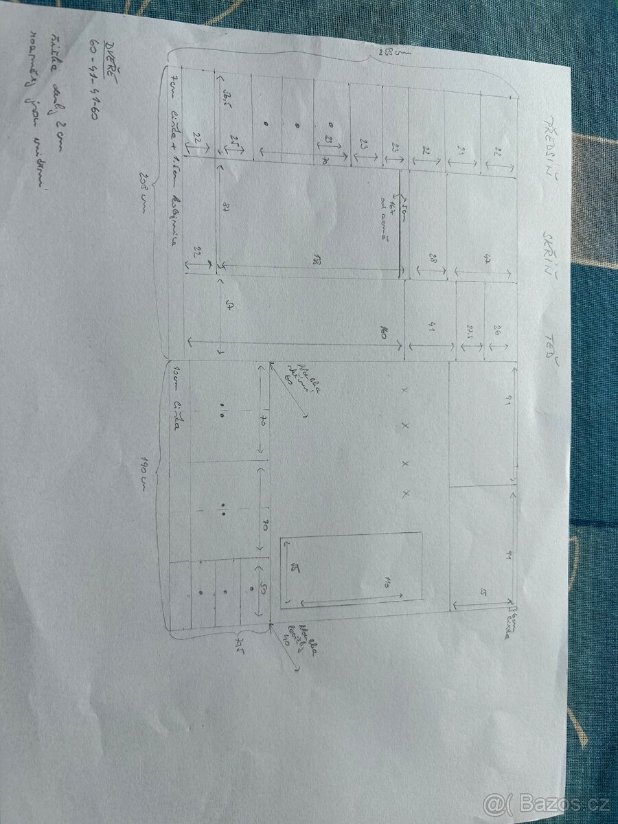 Vestavná předsíňová skříň - 7