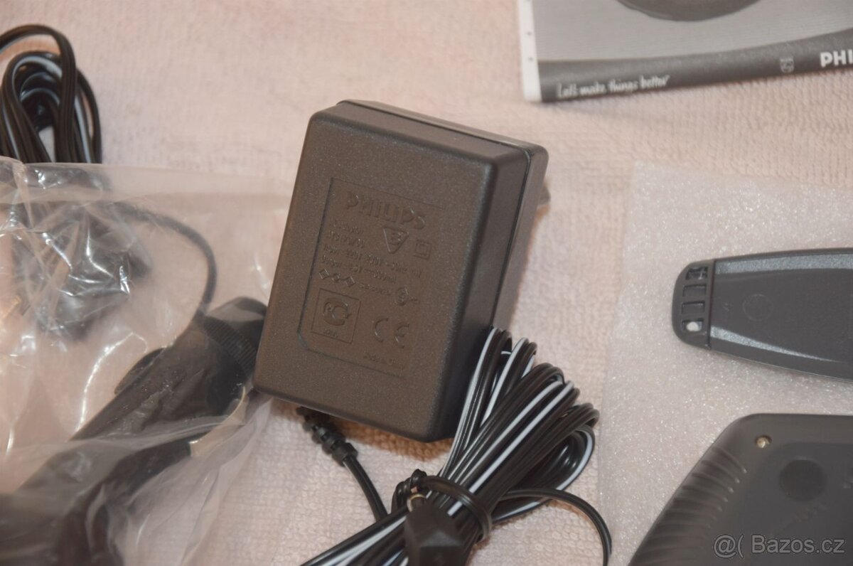 CD přehrávač Philips AX-5105, mnoho příslušenství, nový - 7