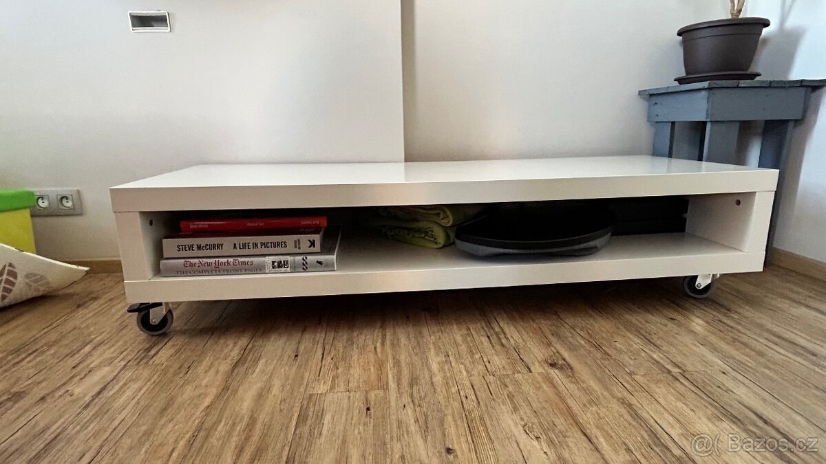 TV stolek s kolečky - 7