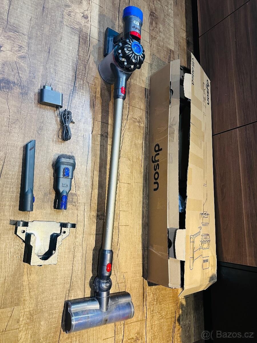 Tyčový vysavač Dyson V8 Motorhead - 7