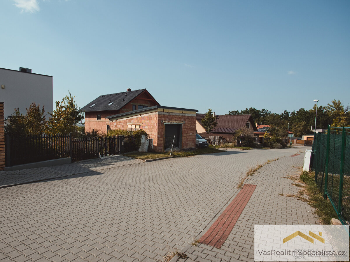 Prodej RD 5+KK s užitnou plochou 134 m² na pozemku 979 m² + - 7