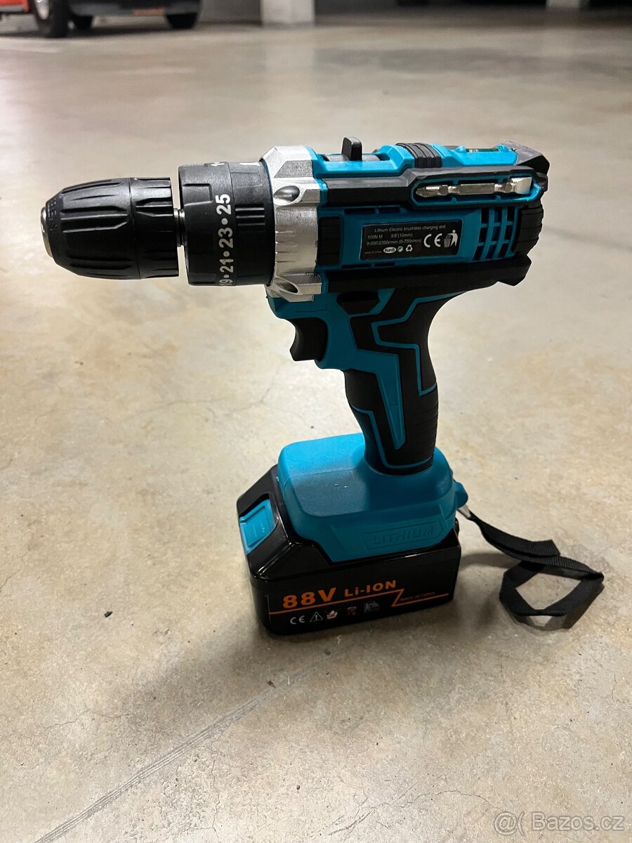 Sada aku nářadí,utahovák, vrtací kladivo,šroubovák,flexa - 7