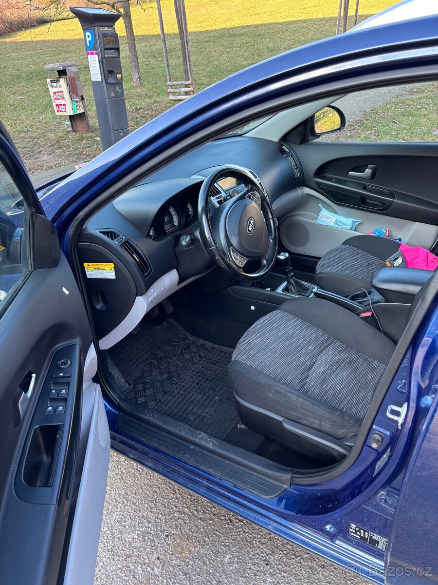 Kia ceed 1.6 crdi 295000 km STK 03/2026 - 7