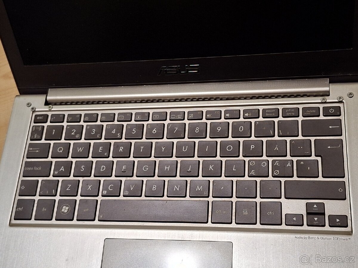 Notebook Asus Zenbook UX32A 6GB RAM 24GB SSD - 7