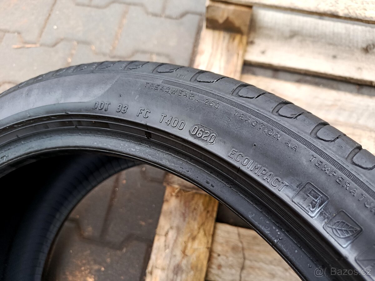235/40/19 letní pneu pirelli - 7