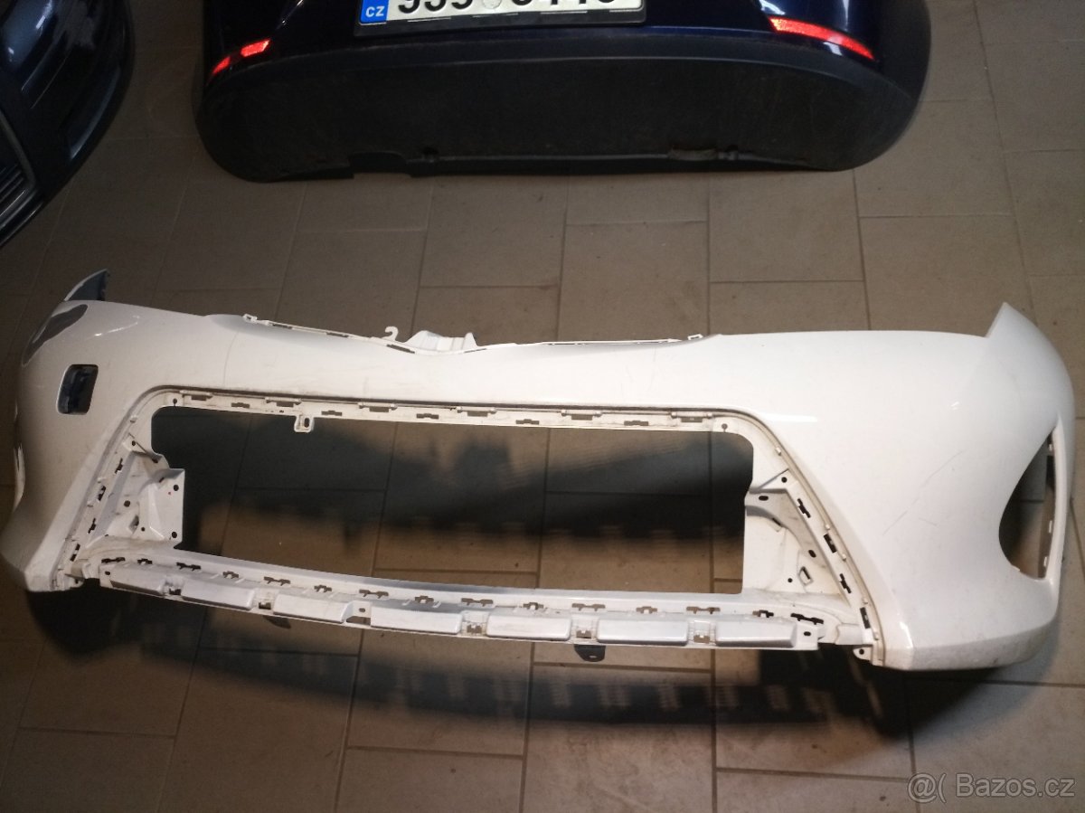 Použité přední nárazníky - 7