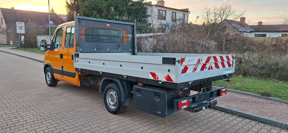 Iveco Daily 35S15 valnik 7 míst 2014 - 7