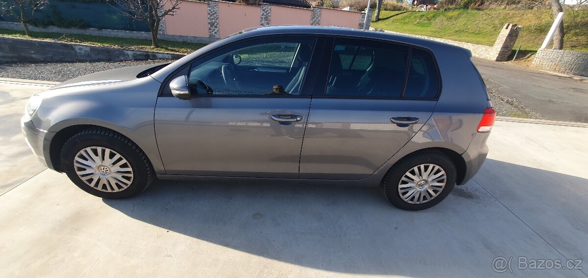 VOLKSWAGEN GOLF VI 1.6MPI 75 KW KLIMA NOVÁ STK - 7